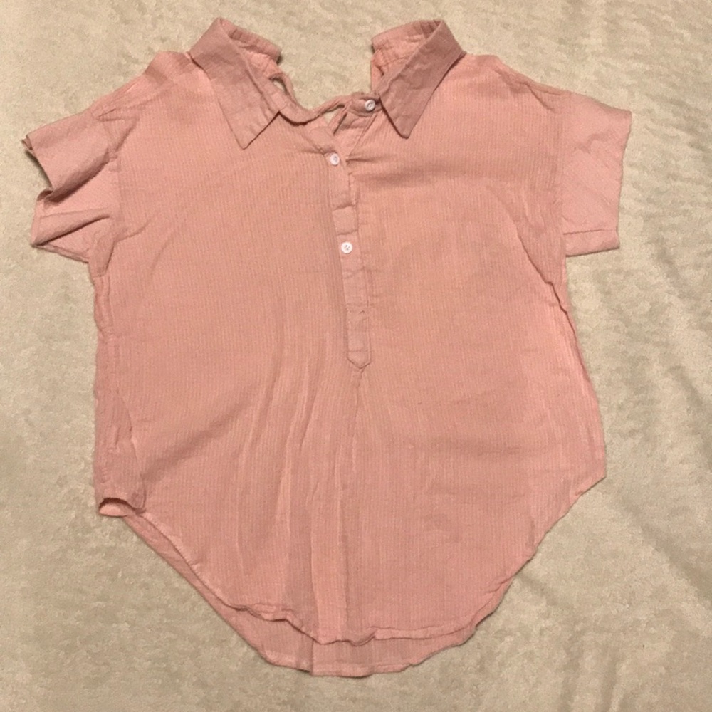 Short sleeved blouse